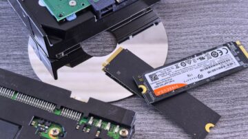 Jak sklonować dysk systemowy? Proste przenoszenie HDD na SSD