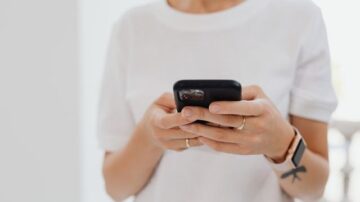 Najlepsze telefony do 600 zł – ranking 2026